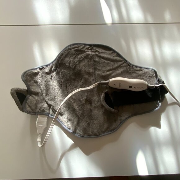 Sunbeam Heating Pad with Adjustable Settings - Brand New (No Box) - Picture 8 of 11